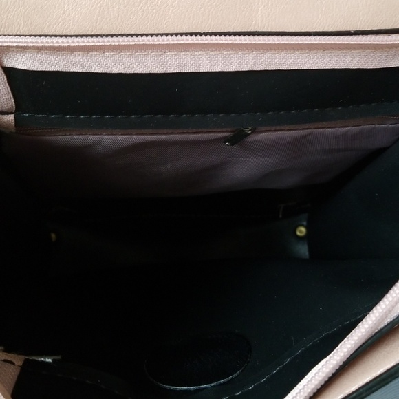 Pink backpack - Picture 4 of 5